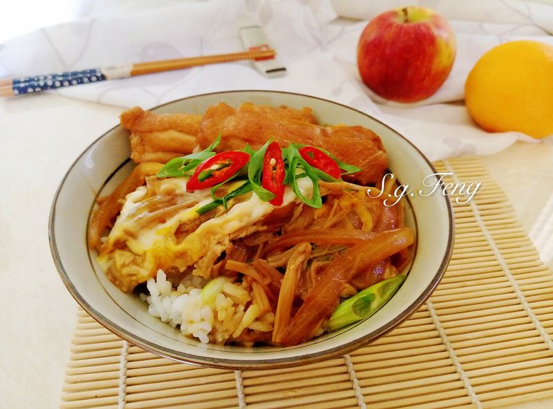日式菇菇親子丼飯