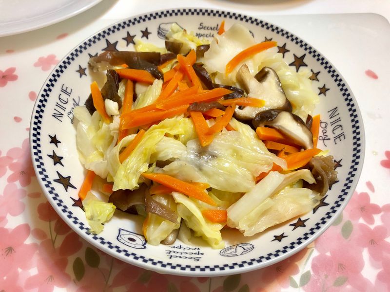 紅蘿蔔木耳高麗菜