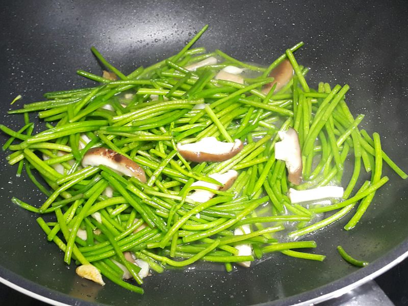 清炒水蓮