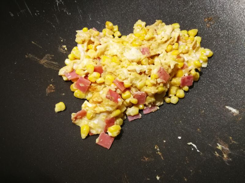 簡單蛋料理-火腿玉米炒蛋