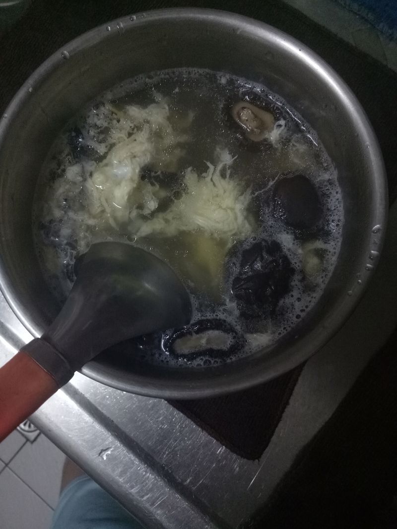 香菇蛋湯