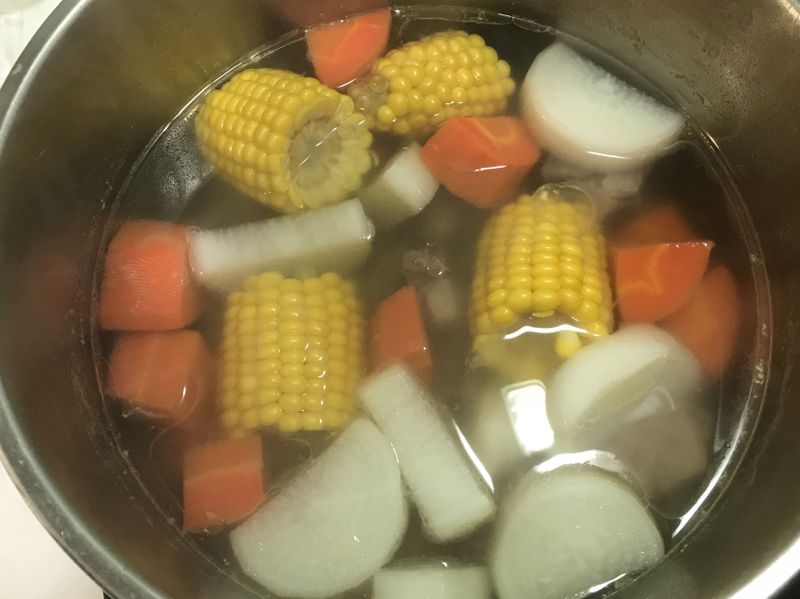 蘿蔔排骨湯