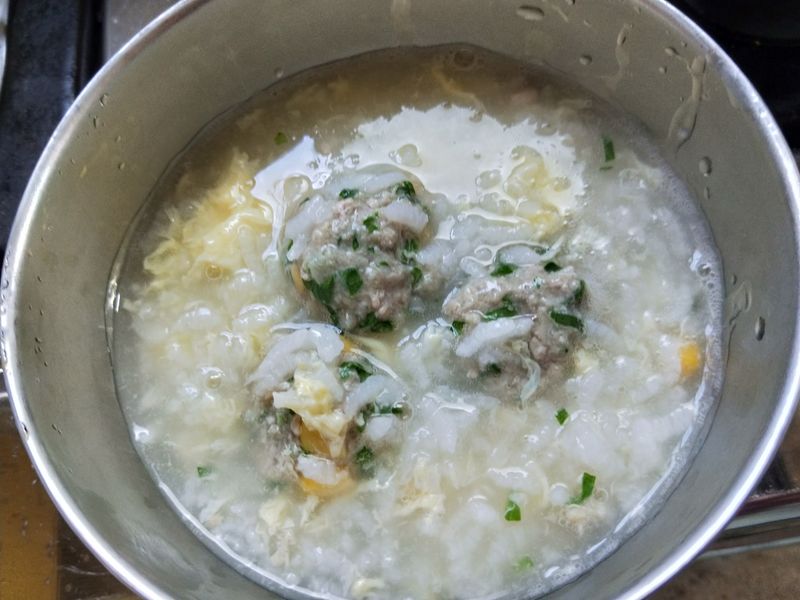 玉米丸子粥