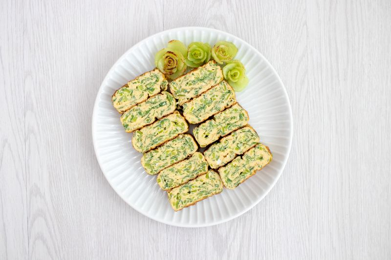 清脆青江菜蛋捲