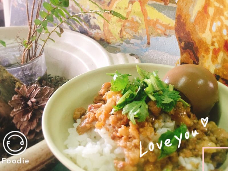 七烈滷肉飯~《打納系列》
