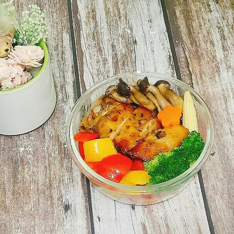 簡易料理-義式香料烤雞腿