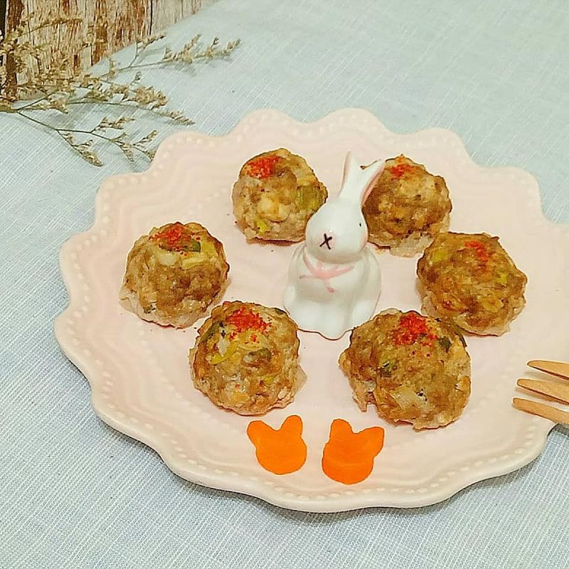 烤豆腐蔥肉丸