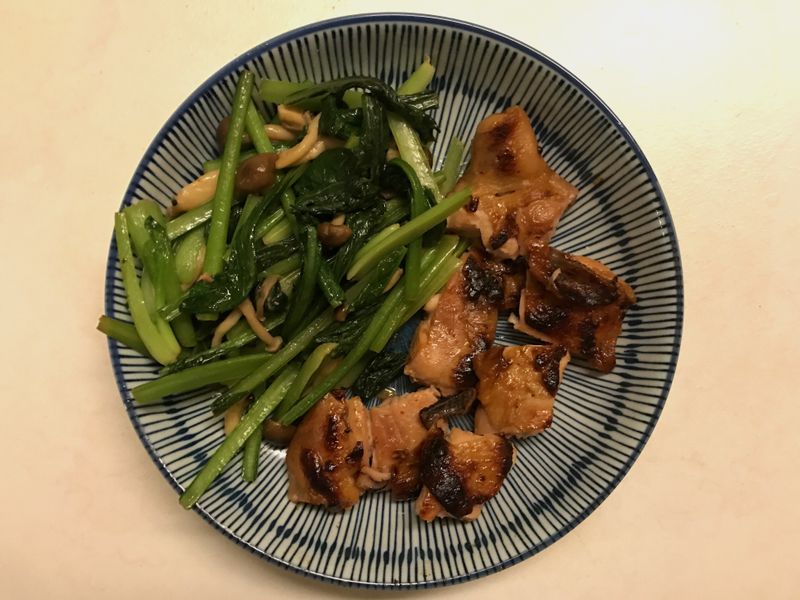 不沾鍋料理|味噌鹽麴雞腿排(低醣)