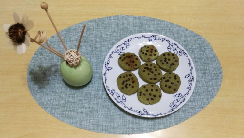 (影片)抹茶朱古力曲奇~焗到酥脆的曲奇!