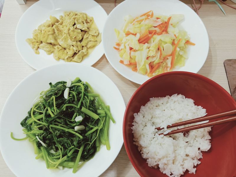 個人套餐(一蛋兩菜)
