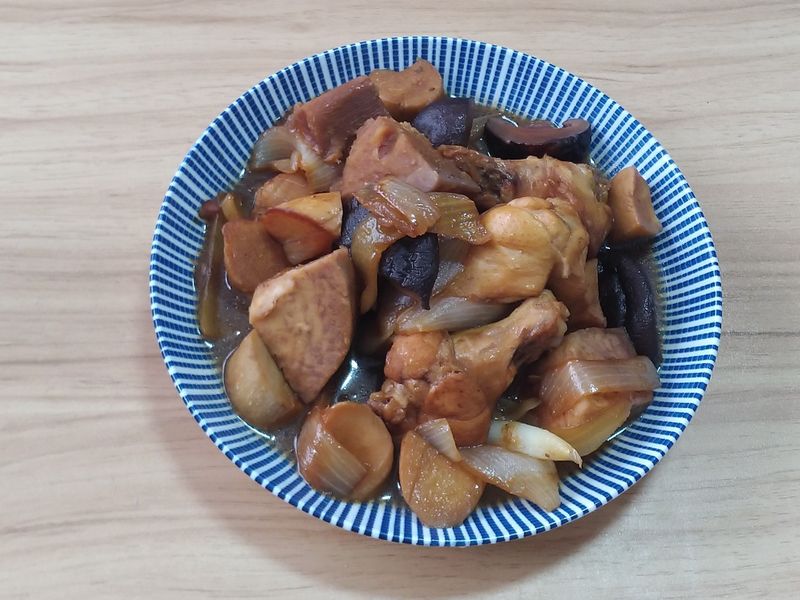 香菇芋頭燒雞