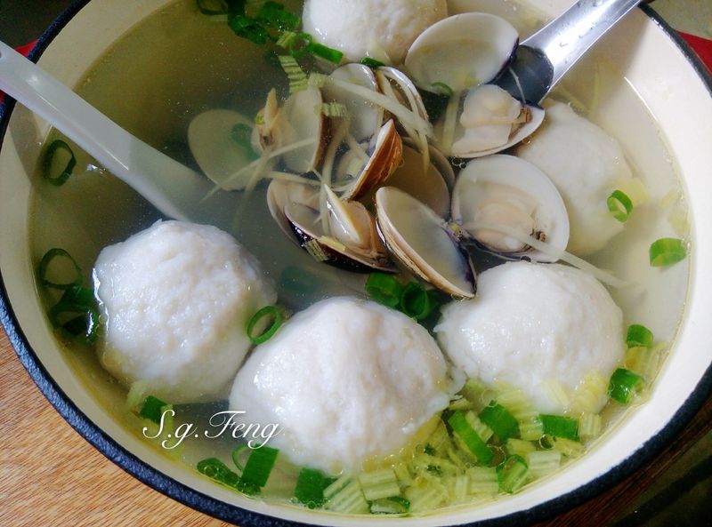 肉丸子蛤蠣湯