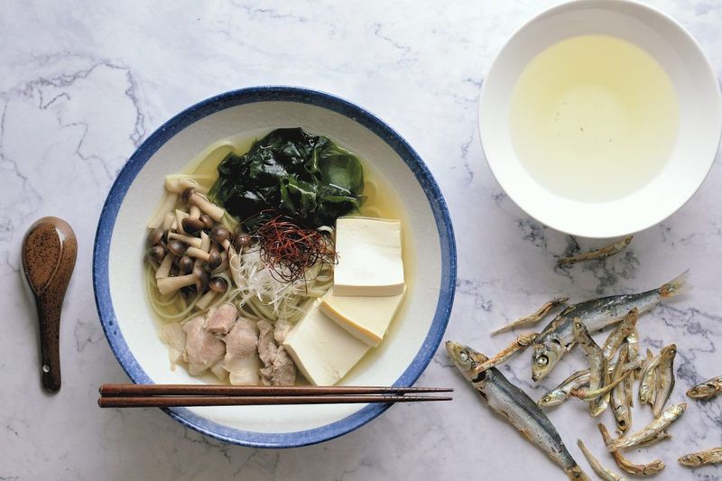 日式高湯做法:小魚干高湯
