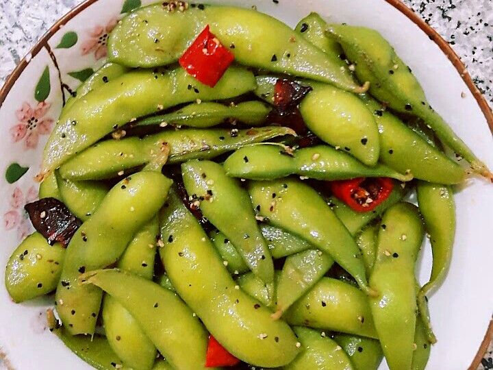 涼拌毛豆