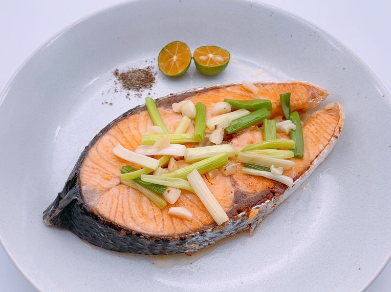 無油煎鮭魚