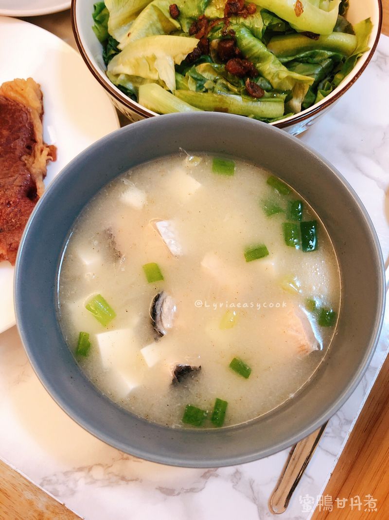 鮭魚豆腐味噌湯(電子鍋版)