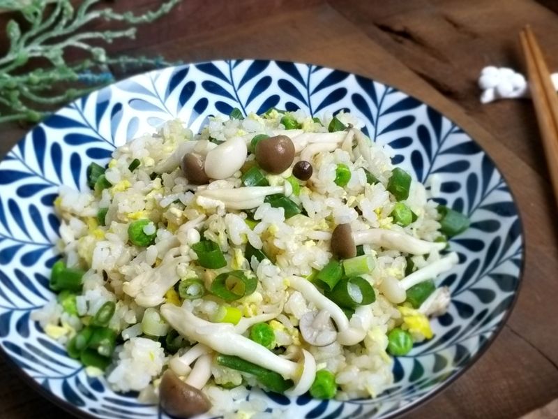 五分鐘雙菇青豆仁蛋炒飯【好菇道營養料理】