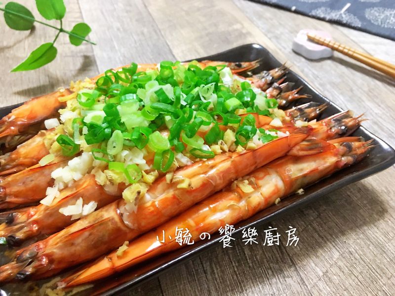 蒜香蒸蝦
