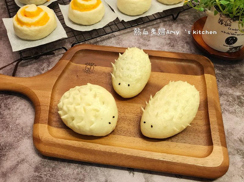 刺蝟紅豆包