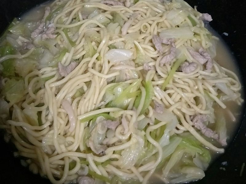 肉絲炒麵