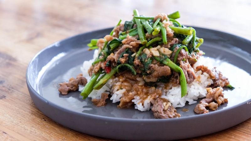 蒜辣沙茶牛肉燴飯
