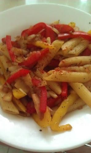 雞肉甜椒義大利管麵乾炒