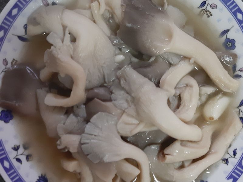 炒香菇