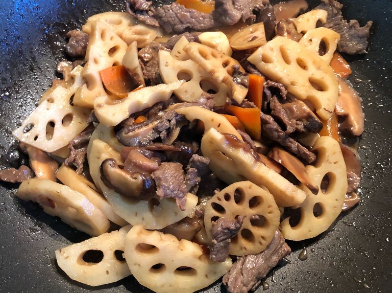 蓮藕炒牛肉片