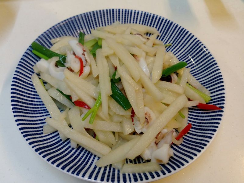 豆薯炒花枝