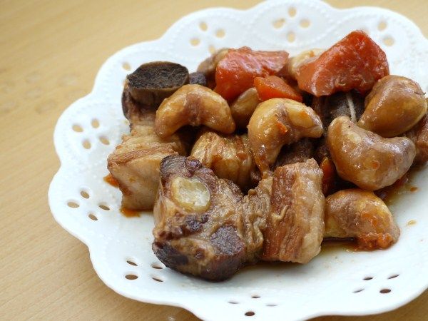 力力隨意煮-菱角燉排骨