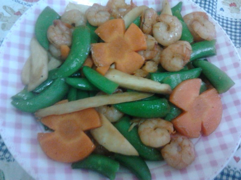 Y芬的小廚房--杏鮑菇甜豆燴蝦仁