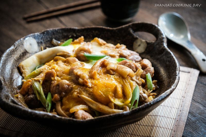 日式親子丼飯 - 假日的簡單餐桌