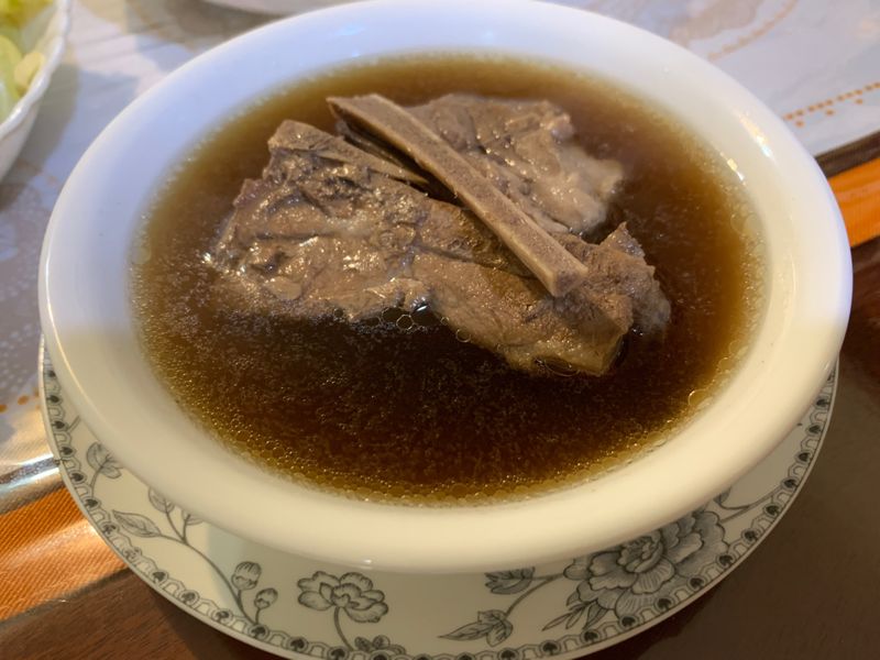 藥燉腩排