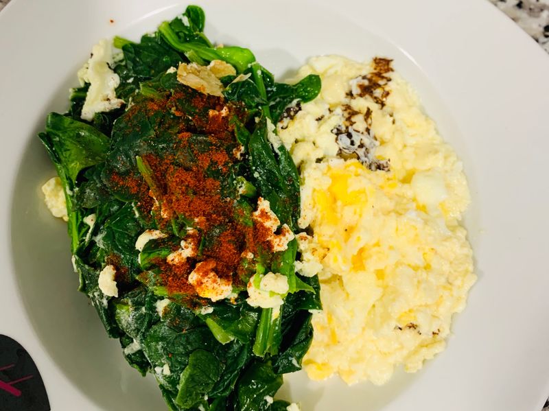 健康蔬食 菠菜 蛋