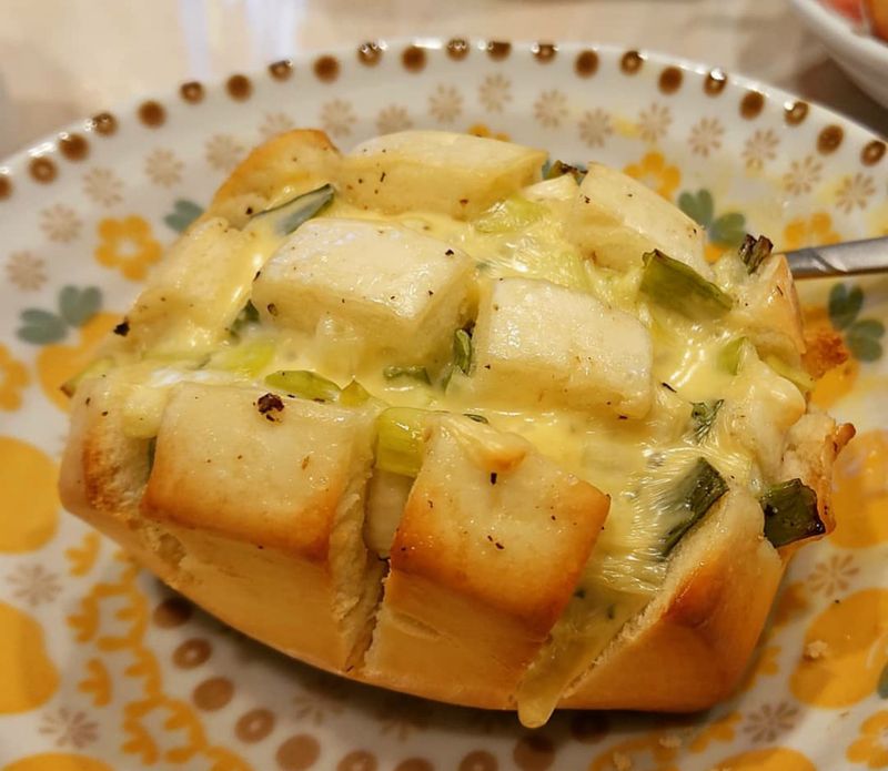 蔥花烤饅頭