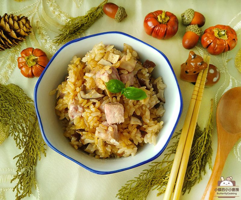 芋頭香菇炊飯〞不用10分鐘的快鍋飯料理