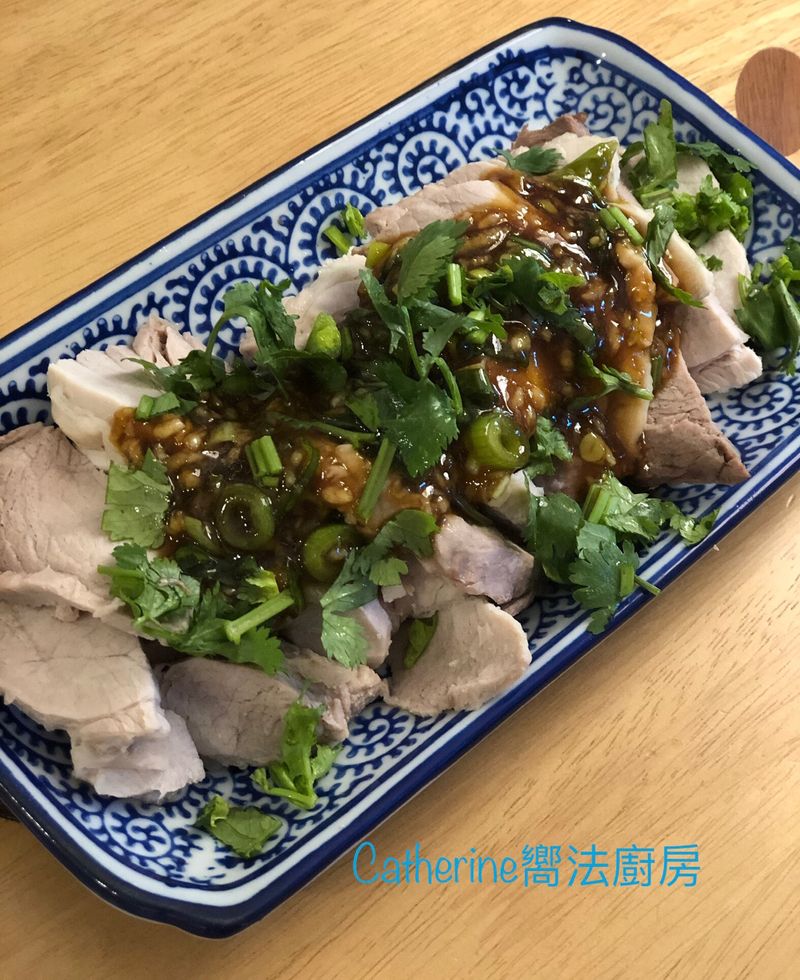 蒜泥白肉～蒜蓉醬作法