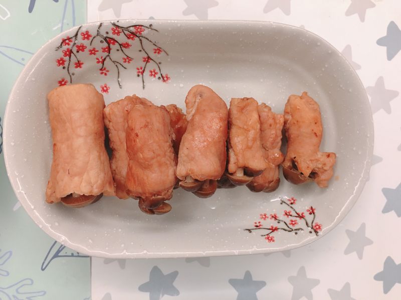 鴻禧菇肉捲