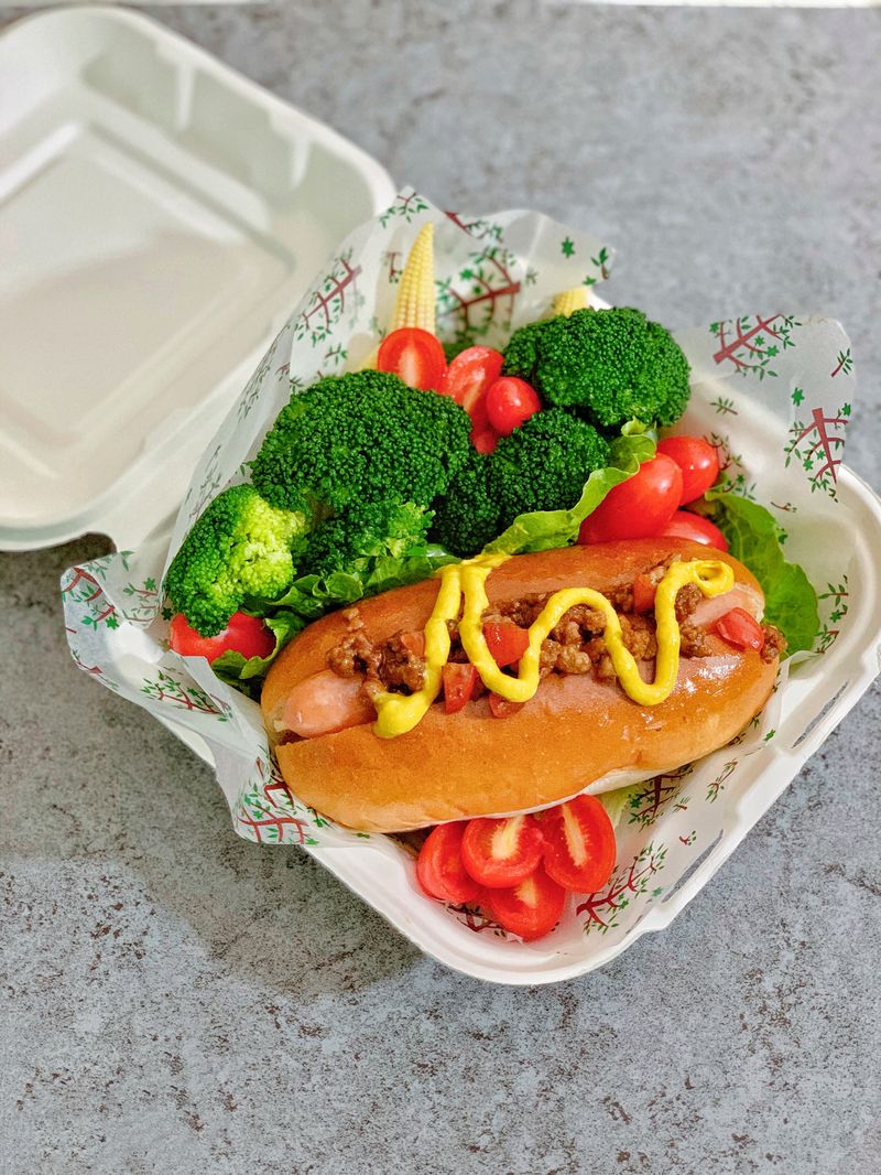 野餐盒必備-德式香腸肉醬麵包