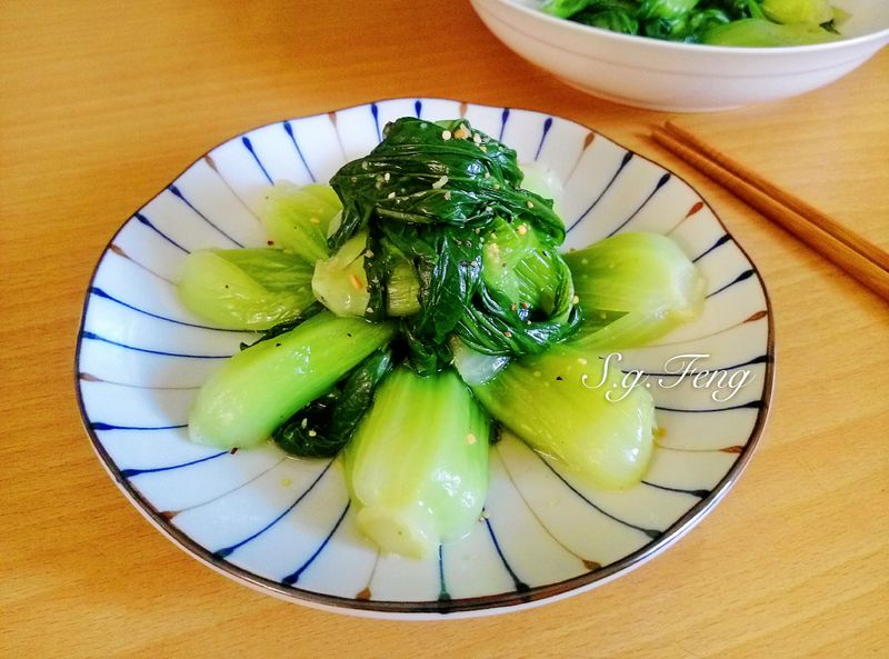 蒜香青江菜【飛利浦智慧萬用電子鍋】