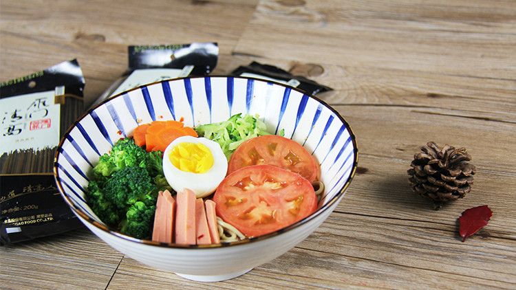 朝鲜风味冷面