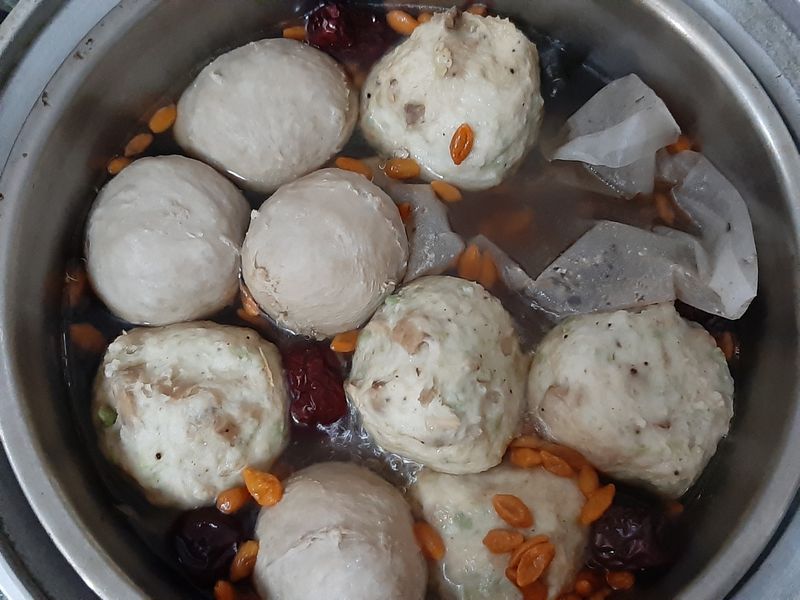 藥膳丸子湯