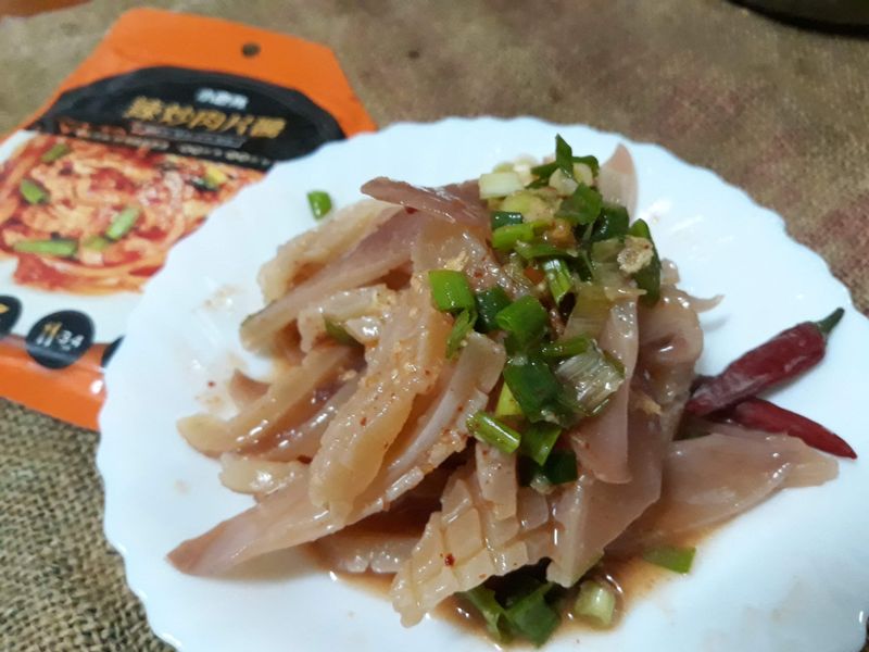 五分鐘上菜─辣醬拌鮮魷(溫沙拉)