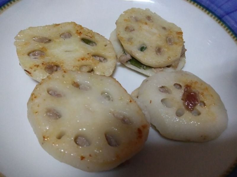 煎蓮藕鑲肉