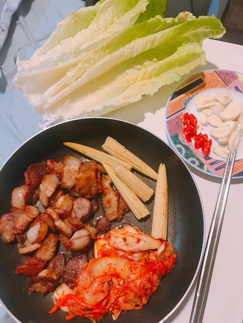 生菜包肉