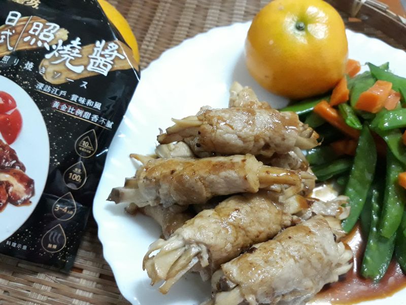 十分鐘年菜上桌-照燒杏菇肉捲