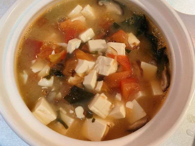 蕃茄味噌豆腐煲