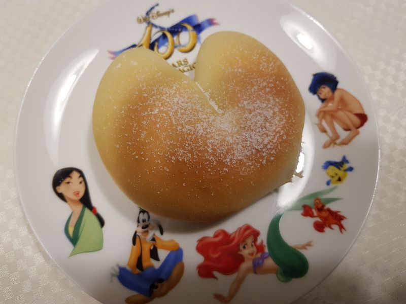 草莓乳酪麵包