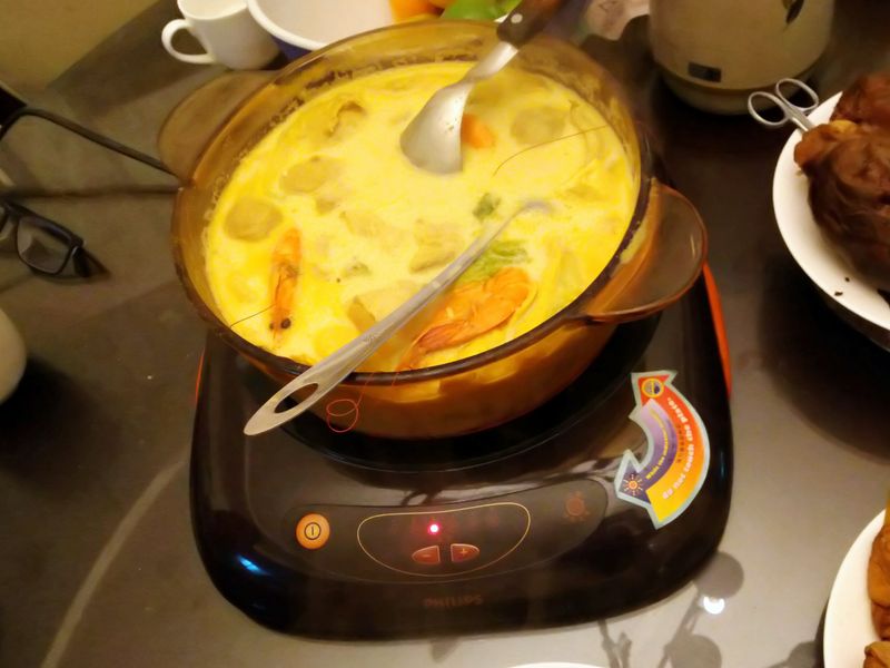 咖哩牛奶鍋