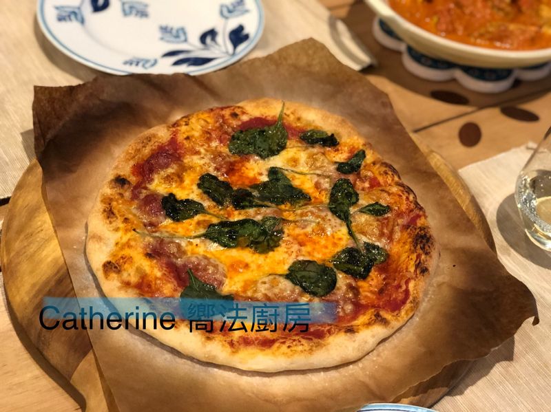 西班牙臘腸pizza